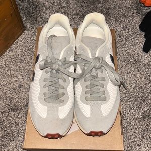 Excellent almost new condition, worn once